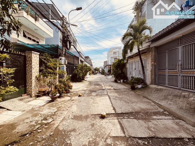 Bán nhà Hẻm xe hơi né,Gần An Dương Vương,Phường An Lạc,Nhà đẹp ở ngay,4x16,Chỉ 4.x Tỷ - 2