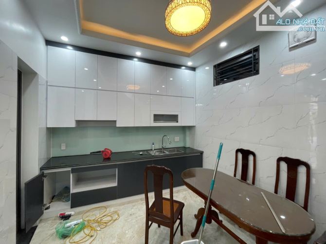 🏘️ Chỉ 3,65 Tỷ – Sở Hữu Ngay Căn Nhà Đẹp, Ô Tô Đỗ Cửa Tại Nam Pháp 1, Lạch Tray - Văn Cao - 2