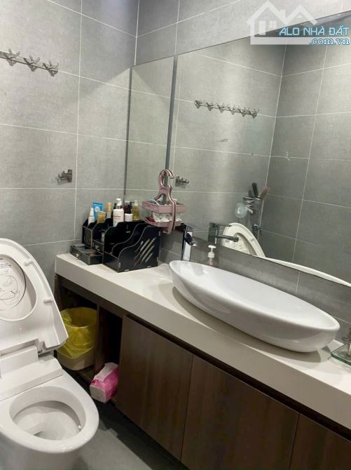 HXH Bình Lợi Bình Thạnh! Bán nhà (4x20m) 2 lầu sẵn hợp đồng thuê 10tr/tháng. Gía 8 tỷ 7 - 2