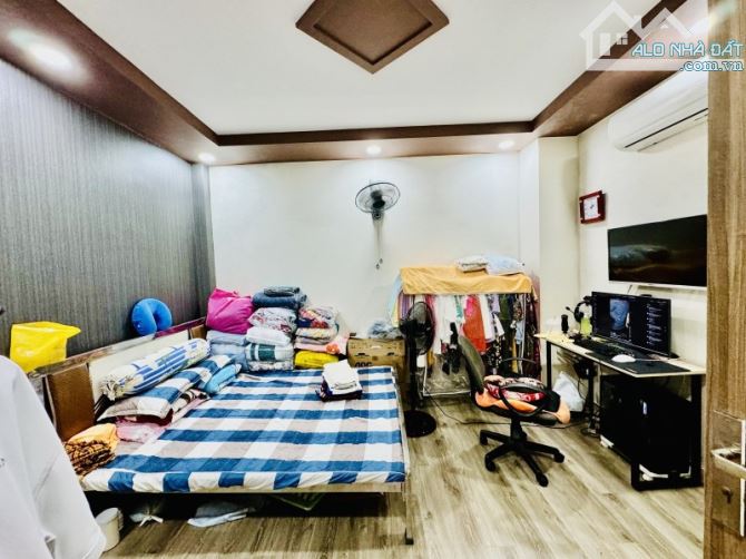 5 TẦNG BTCT - FULL NỘI THẤT - 4,1X10,2M - SỔ A4, HOÀN CÔNG - P3 Q8 - 2