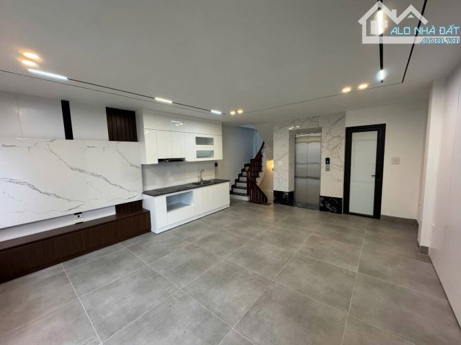 Bán Nhà Phố Đàm Quang Trung 42m2, 6 Tầng Thang Máy, MT Rộng 4,8m, Giá 9,8 Tỷ - 2