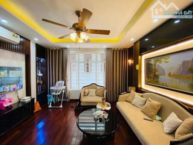 Bán nhà phân lô Vũ Phạm Hàm, 2 Ô tô tránh, vỉa hè, kinh doanh, 30 ra phố, chỉ 31 tỷ. - 3