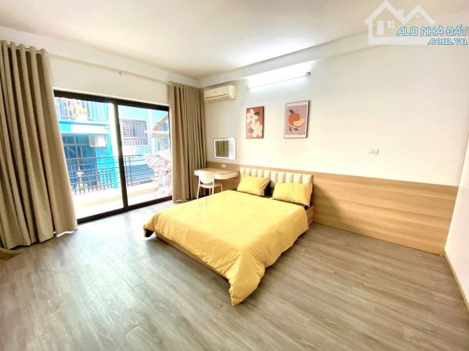 Phố Cầu Giấy - 38m2 - 7 tỷ 350tr - 30m ra ô tô, phố , ngõ cực nông. - 4