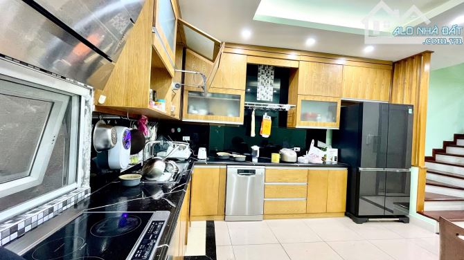 Bán Gấp NHà 4 Tầng, Lô Góc Phố Hoàng Quốc Việt, Nghĩa Đô 56m2 Đường 7m vỉa hè to, hơn 16tỷ - 5