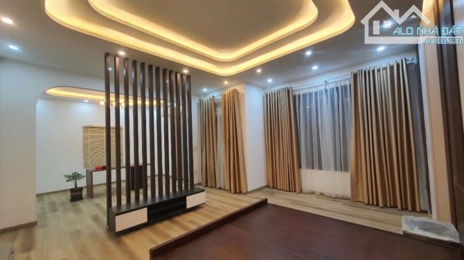 BÁN NHANH BIỆT THỰ 4 TẦNG 103M2 NGANG 9M , ÔTÔ ĐẬU ĐỖ,  VIEW BIỂN SIÊU ĐẸP - 7