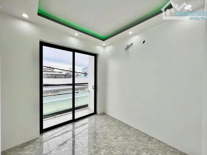 nhà trệt lầu 3 phòng ngủ trục chính hẻm 388 đường nguyễn văn cừ - 9