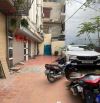 Bán nhà gần phố Nguyễn Văn Cừ, 52m2, 5 tầng 2 thoáng, ôtô đỗ cửa giá chỉ 10,5 tỷ