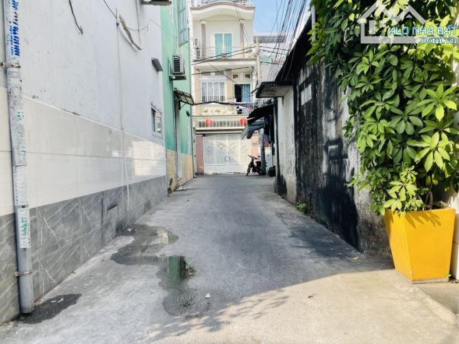 Nguyễn Văn Công - DT KHỦNG 107m2