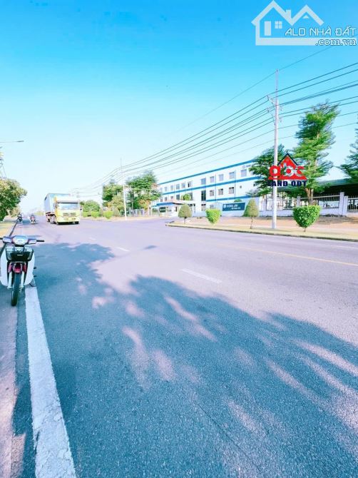 Cho thuê xưởng độc lập trong KCN Trảng Bom khuôn viên sử dụng riêng biệt 5000m2