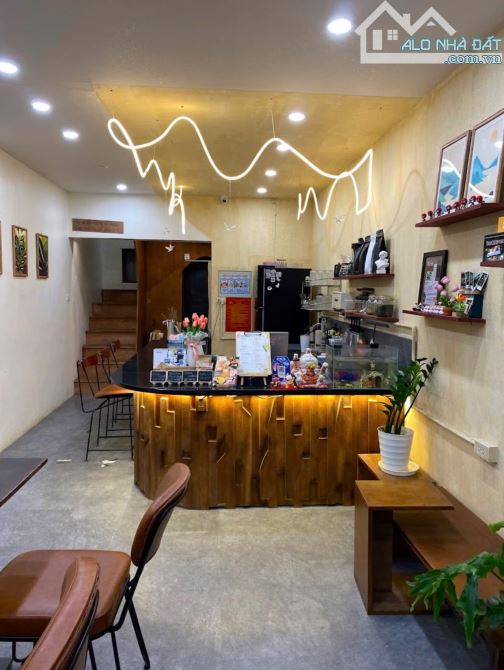 Sang nhượng quán café và cho thuê mặt bằng tại Ngõ 4C Đặng Văn Ngữ (D4 Trung Tự) – Đống Đa