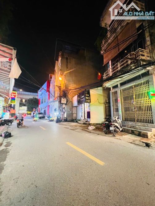 Bán nhà Ô góc 55m2 Mặt phố Phan Đình Giót, 15m ra phố Quang Trung, Kinh doanh, Chỉ 13 tỷ