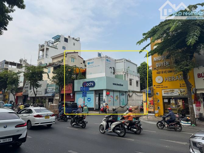 Cho Thuê GÓC 2MT 7.5x15m đường Trường Sơn quận Tân Bình