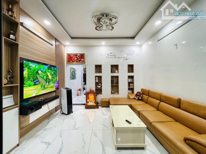 BÁN NHÀ ĐƯỜNG PHAN HUY ÍCH 1 TRỆT 1 LẦU . Đầy đủ nội thất