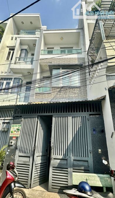 BÁN NHÀ NGAY HIỆP THÀNH CITY - 2 MẶT HẺM 5M - ĐANG CHO THUÊ 8TRIỆU. ❗65m2 chỉ 4❌tỷ❗ 3 tầng