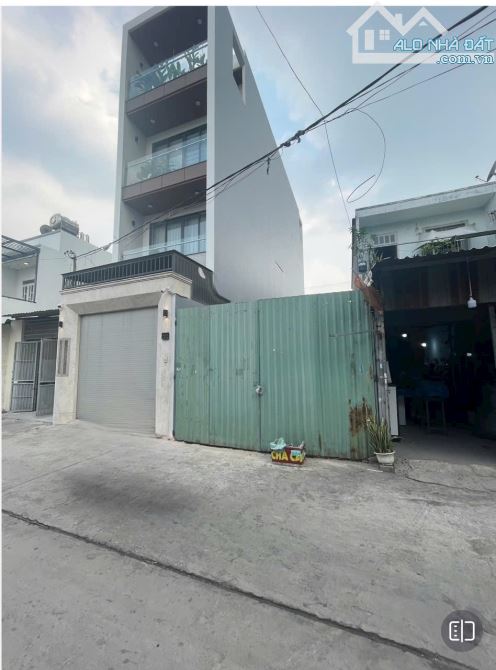 Chỉ 5.5 tỷ Bán Đất ở đô Thị 4x21 hẻm 8m thông xe tải Gần AEON Tân Phú