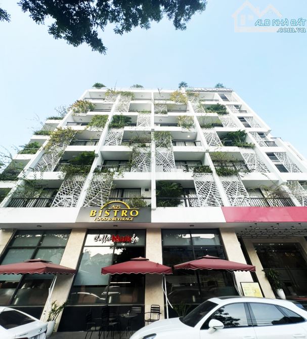 Bán Tòa Văn Phòng Mặt Phố Nguyễn Khắc Nhu, Ba Đình DT 279m2, 12T, MT 9.6m. Giá Cực Rẻ