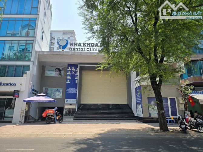Cho thuê nhà mặt tiền số 157-159 đường Võ Văn Tần, Phường Võ Thị Sáu, Quận 3, Hồ Chí Minh
