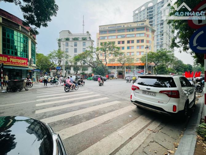 Mặt phố Lê Đại Hành 6 tầng thang máy 68m2, 31 tỷ kinh doanh, văn phòng, căn hộ