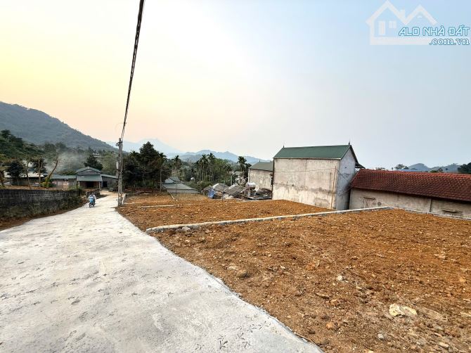 Cần bán 170m2 sổ HN tại Yên Bình, Thạch Thất gần  ĐL Thăng Long, ĐHQGHN. Giá nhỉnh 2tỷ