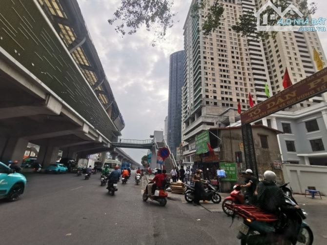 Bán gấp nhà phân lô Mỗ Lao, Hà Đông 40m2 4 tầng đường 12m ô tô kinh doanh giá 12.9 tỷ