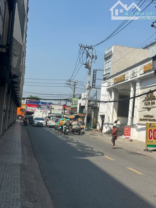 Siêu phẩm tòa nhà phức hợp karaoke,bar ,masa 6 lầu sàn 3000 m2 hoàn công 25x24 giá 72 tỷ - 5