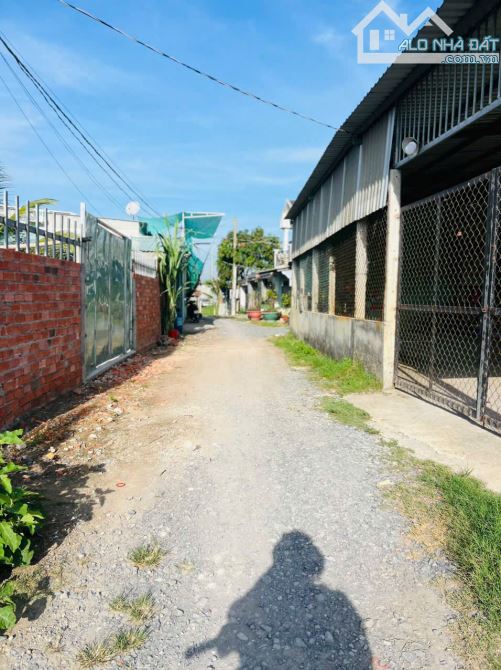 Chỉ 750tr đất shr 5x23..cach Lục Viên 200m thuộc MHB LONG AN - 1