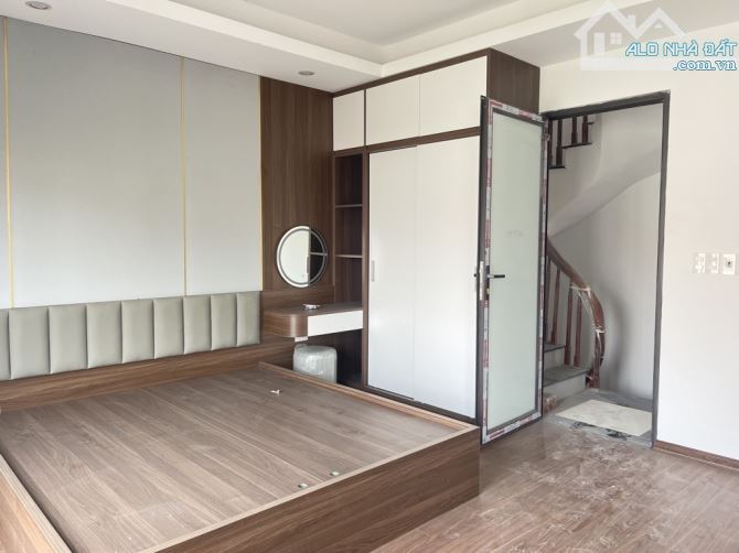 6.1tỷ,31m2,MT5m-bán nhà Thạch Bàn,Long Biên-Ô tô-Lô góc- FULL NỘI THẤT - TIỆN ÍCH BẠT NGÀN - 1