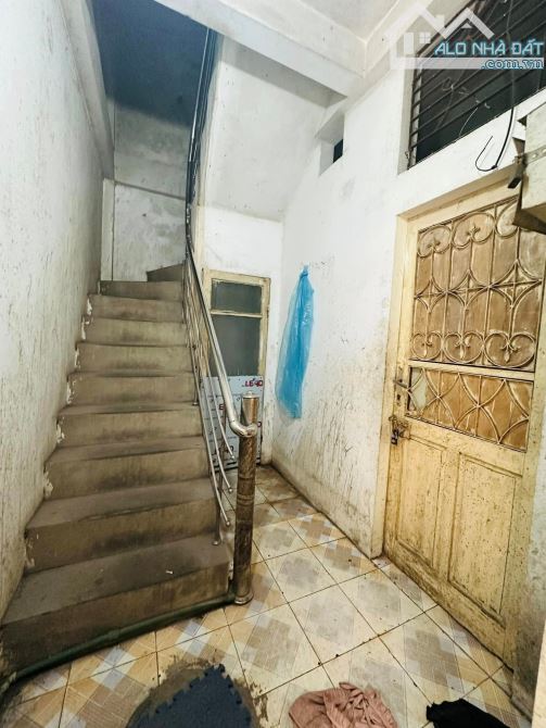 BÁN NHÀ VÕ THỊ SÁU - CĂN GÓC - NHÀ DÂN XÂY - SỔ ĐỎ ĐẸP -10M OTO TRÁNH DỪNG ĐỖ GIÁ CHỈ 3.7T - 1