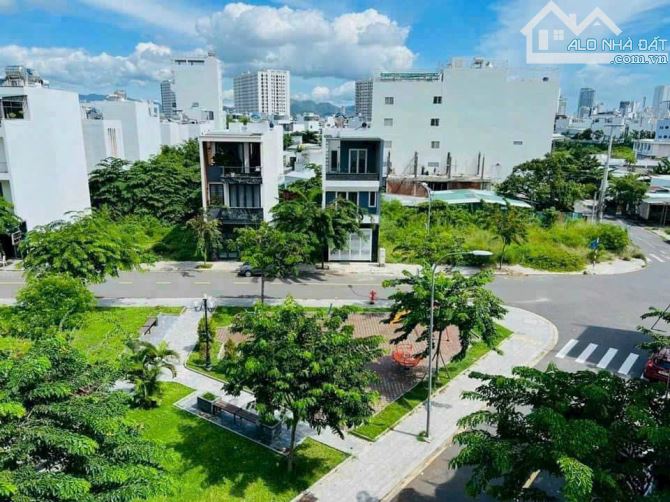 Đất đẹp view công viên KĐT VCN Phước Long 1, DT 75m ngang 5, cách biển 2km - 1