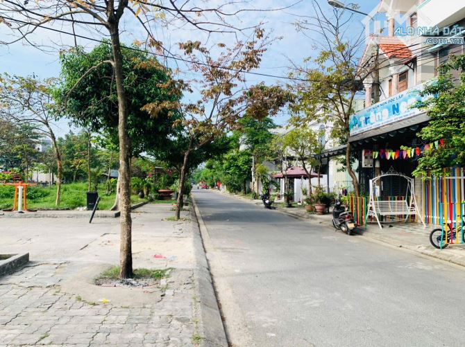 Bán ĐẤT mặt tiền Hoà Phú 14 Trực diện công viên hiếm có, Hoà Minh Liên Chiểu / ĐÔNG Nam - 1
