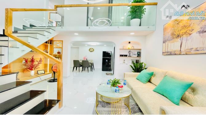 Nhà 3 tầng 4x9m 155/1 Phan Văn Trị 5.5 tỷ - 1