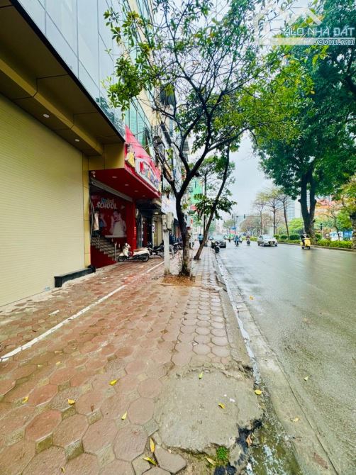 Mặt Phố Yên Lãng - vỉa hè 3m - kinh doanh sầm uất - 4 tầng - 10.3 Tỷ - 1