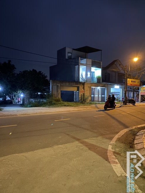 BÁN VILLA 2 MẶT TIỀN:574B-Bùi Thị Xuân-PTp.Huế. Ngang 15m.3TầngCao cấp Hai mặt tiền - 8