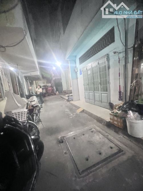 Bán nhà đường Hòa Bình, Quận Tân Phú. Tiện về trung tâm quận 10,quận 5. - 1