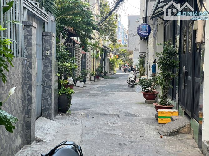 CHủ gấp bán nhà hẻm xe hơi 2 tầng Quận 10 giá chỉ 8 tỷ 4 - 1
