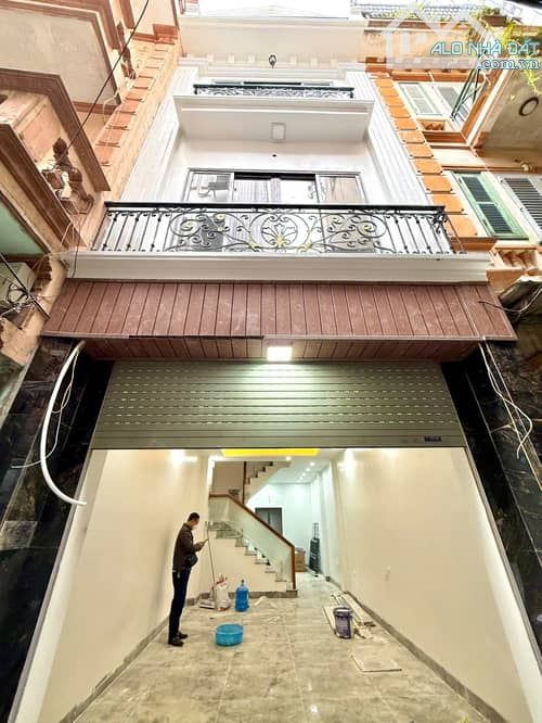 Cần bán em LÁNG giềng 52m2x4tầng , Mt 4m , giá chỉ 13tỷ - 1