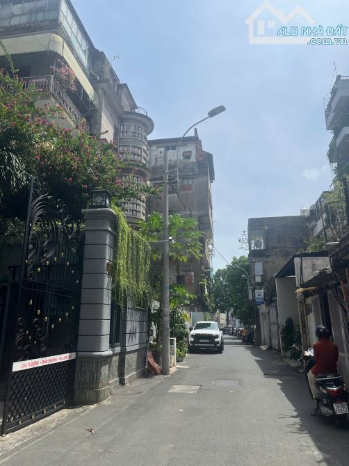Chính chủ 1 đời hạ giá bán gấp hẻm6m ngay Hai Bà Trưng, Quận 3 - DT 81m2 chỉ 10 tỷ siêu rẻ - 1