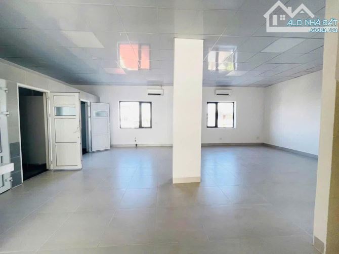 Cần bán nhà 4 Tầng mặt tiền Đường Huỳnh Tấn Phát- Kinh doanh sầm uất- Hoà Cường Nam - 1
