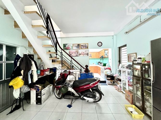 Bán Nhà Lô Góc Hẻm Xe Tải Hoàng Hoa Thám, Phú Nhuận – 100m², Giá Rẻ, Sổ Vuông Đẹp . - 2