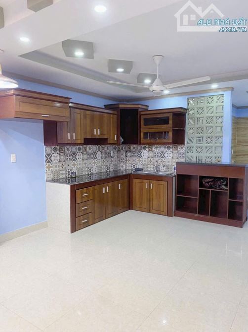 Bán Nhà nhà gác lửng sổ hồng riêng đồng sỡ hữu 3 nhà kp9 phường Tân Phong. - 2