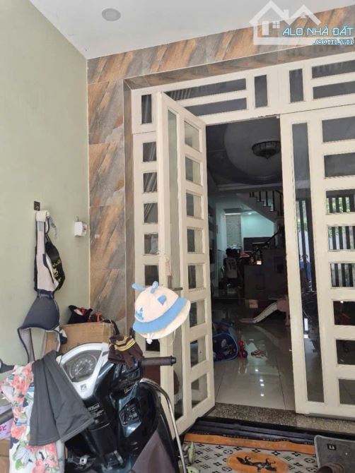 Hương Lộ 2, Bình Trị Đông A, Bình Tân.  Dt : 4x18M - 72m2- 3 Tầng. Giá 6.35 Tỷ TL. - 2