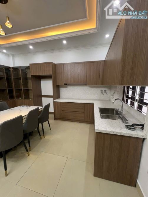 Bán liền kề Văn Quán, view cực thoáng, DT 83m2 4 tầng, nội thất đẹp, ở ngay giá bán 21 tỷ - 2