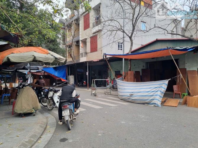 Bán 90m đất áp góc , view vườn hoa Đồng Bèo Từ Sơn - 2