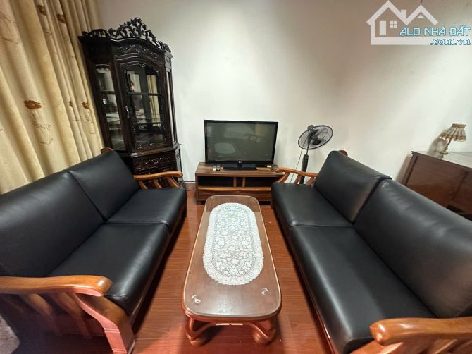 Cho thuê chung cư thang máy đủ tiện nghi phố Lê Thanh Nghị, Trần Đại Nghĩa - 2