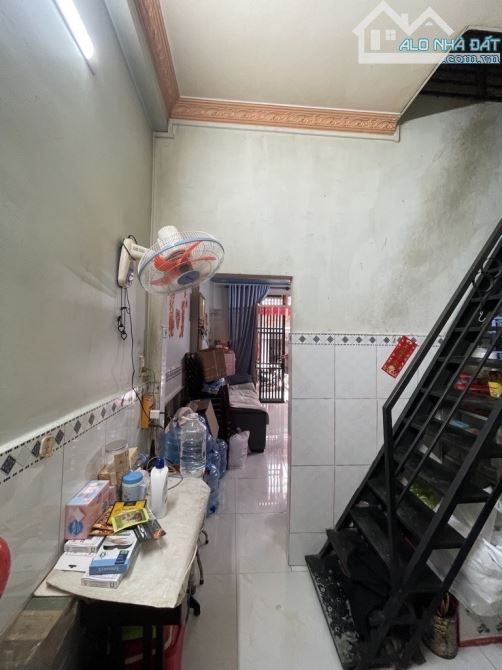 Bán nhà đường Hòa Bình, Quận Tân Phú. Tiện về trung tâm quận 10,quận 5. - 2