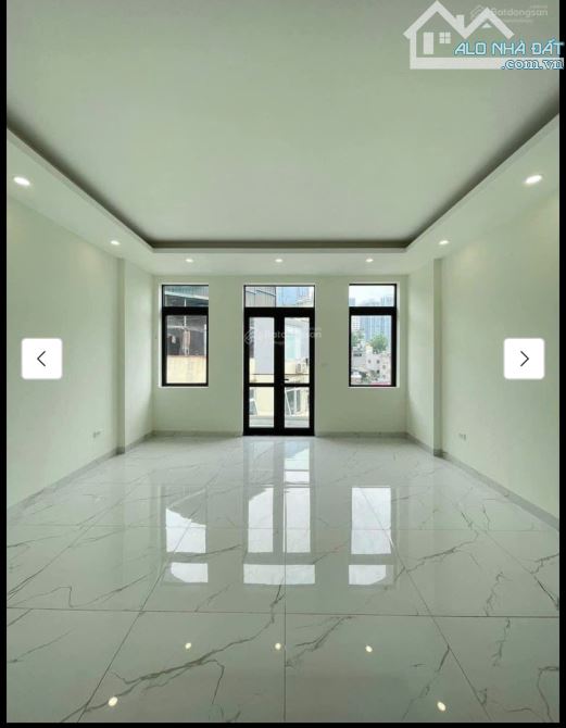 PHÂN LÔ NGUYỄN CHÍ THANH 6T THANG MÁY, 2 THOÁNG VỈA HÈ Ô TÔ DỪNG ĐỖ, DÂN TRÍ CAO 22 TỶ 83m - 2