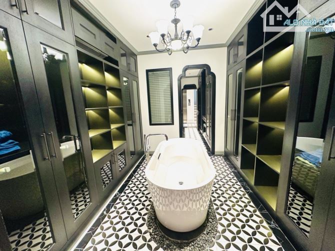 BÁN NHÀ - THỊNH LIỆT - PHÂN LÔ - Ô TÔ ĐỖ - THANG MÁY - PHONG CÁCH LUXURY - 51M X 5 TẦNG - 2