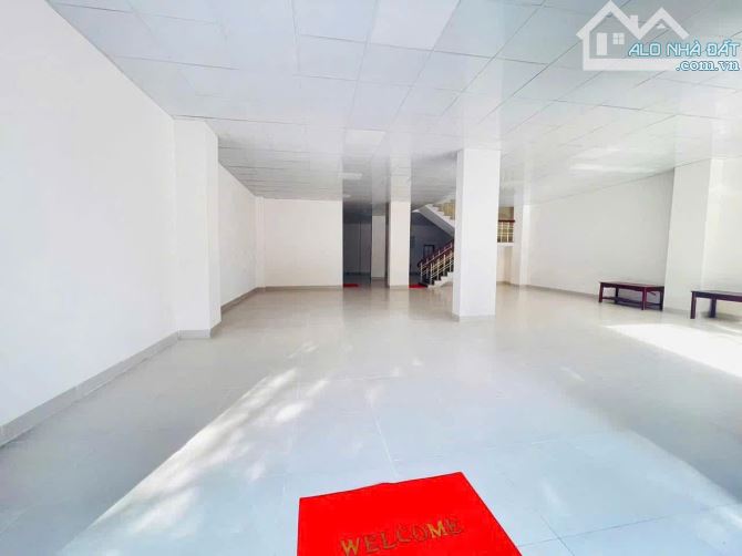 Cần bán nhà 4 Tầng mặt tiền Đường Huỳnh Tấn Phát- Kinh doanh sầm uất- Hoà Cường Nam - 2