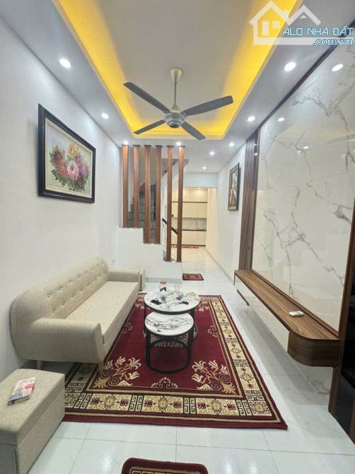 Nhà cực cực phẩm Đội Cấn, Ba Đình, Hà Nội 7.2 tỷ - 2