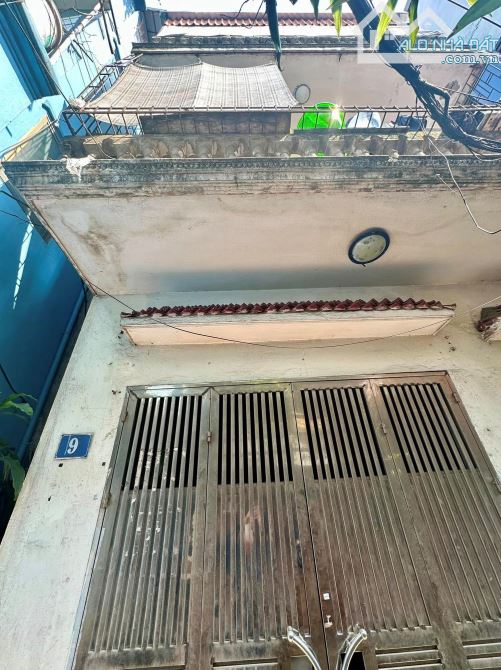 BÁN NHÀ VÕ THỊ SÁU - CĂN GÓC - NHÀ DÂN XÂY - SỔ ĐỎ ĐẸP -10M OTO TRÁNH DỪNG ĐỖ GIÁ CHỈ 3.7T - 3